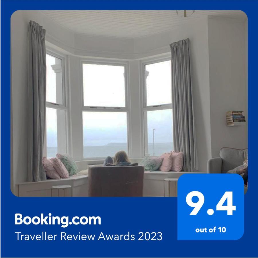 Stunning 3 Bed Seafront Mansion Building Sleeps 6 Adults Or 8 With Kids Apartment Portrush Exterior foto